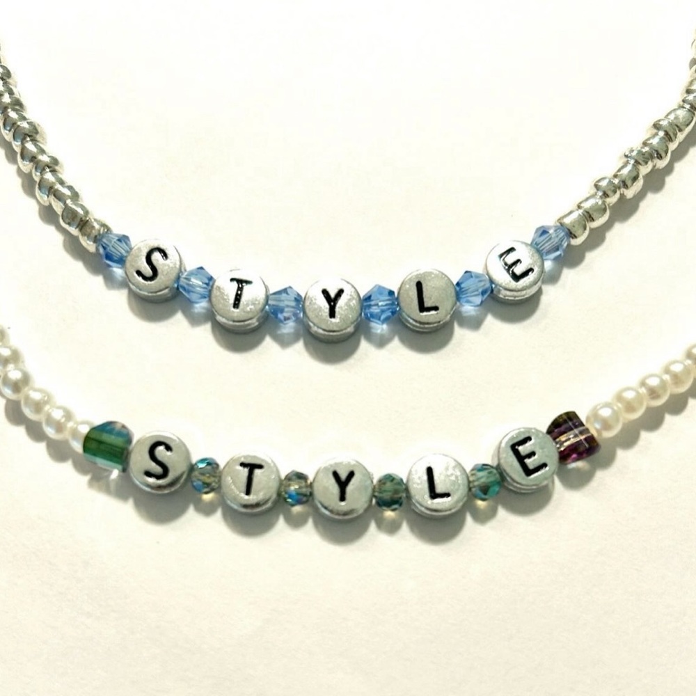 Taylor Swift–inspired Friendship Bracelets